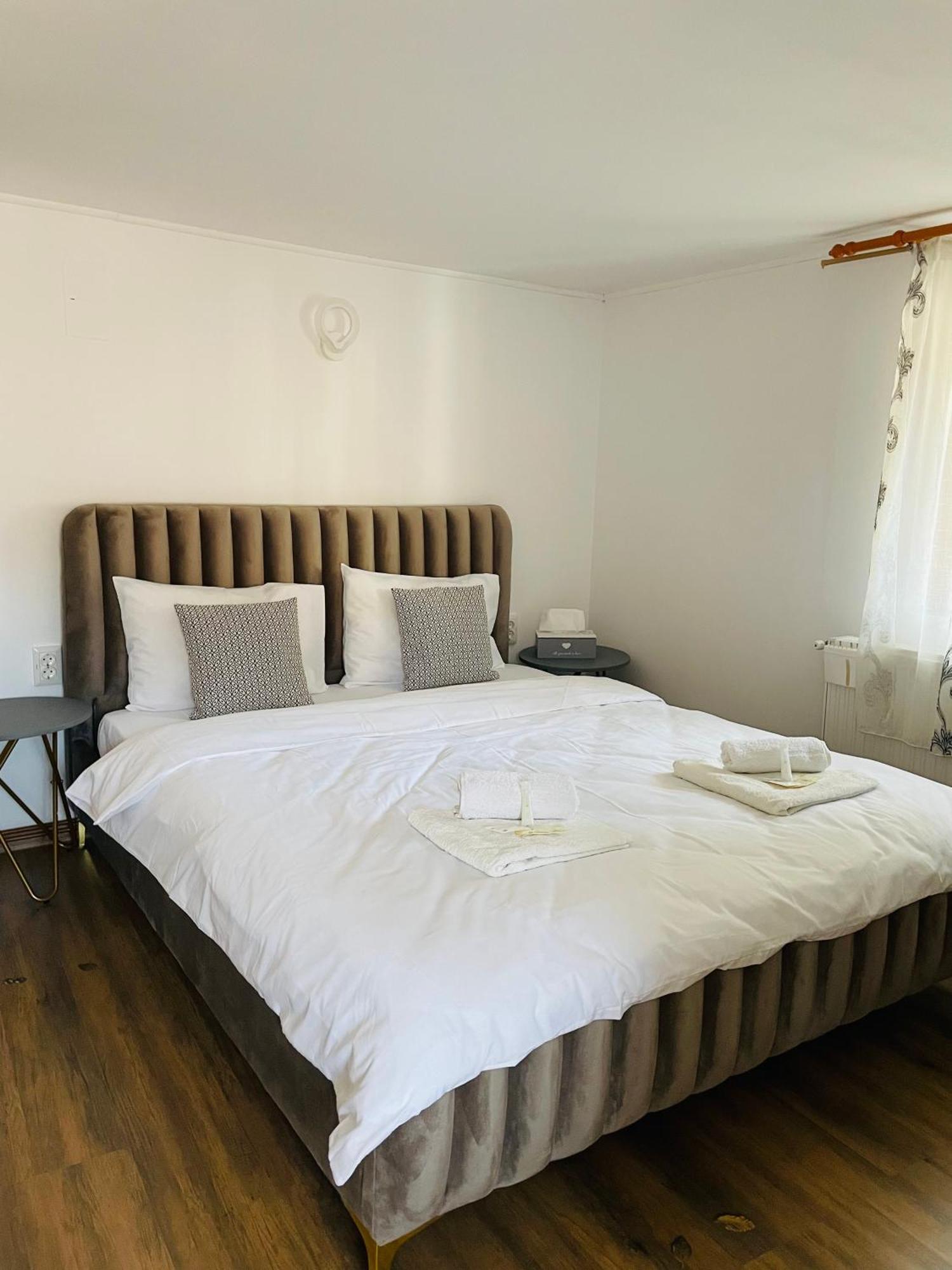 Casamaria Hotel Slănic-Moldova Екстериор снимка